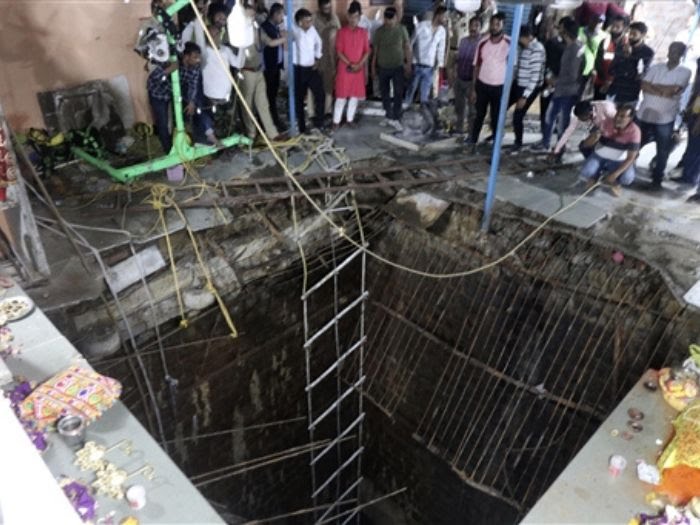  Indore मंदिर हादसे में अबतक 35 लोगों की मौत, बचाव कार्य में लगी NDRF और SDRF की टीमें