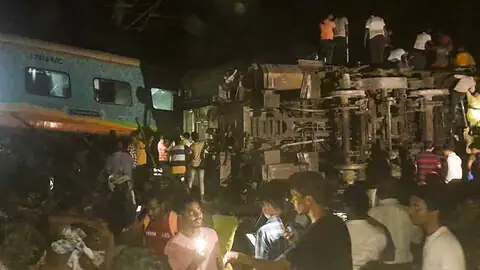  ओडिशा: रेल हादसे में मृतक संख्या बढ़कर 233 हुई, 900 यात्री घायल