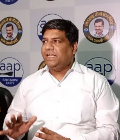  अब कांग्रेस बीजेपी छोड़ जनता को मिला नया विकल्प, आप पर जनता जता रही पूरा भरोसाः दिनेश मोहनिया