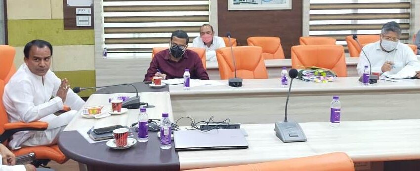  दस वर्षीय कार्य योजना तैयार करें सहकारी बैंकः सहकारिता मंत्री