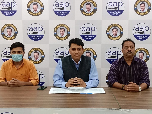  सीएम धामी के ट्रिपल फाइव पर आप का वार, काम किए हों तो गिनाए सरकार