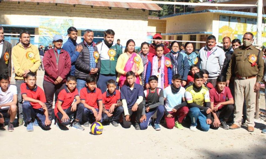  खेल महाकुंभ के तहत जीआईसी घाट में ब्लॉक स्तरीय खेलकूद प्रतियोगिताएं आयोजित