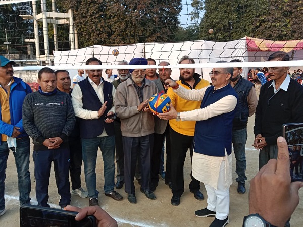  यूथ वॉलीबॉल चैंपियनशिप का उद्धघाटन मैच देहरादून ने अल्मोड़ा को हराकर जीता