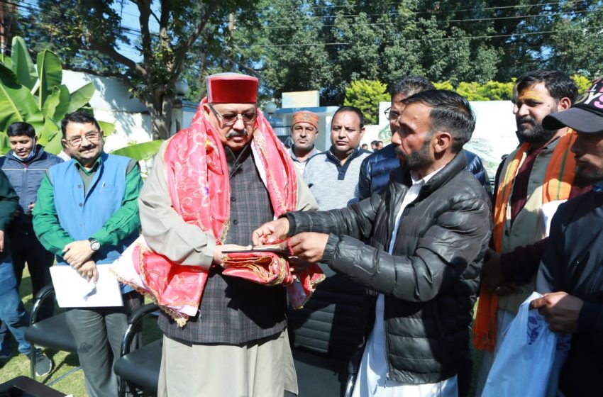  रिफ्लेक्सोलॉजी (पैरों की थेरपी) के लिए प्रशिक्षण कैम्प होंगे आयोजित: महाराज