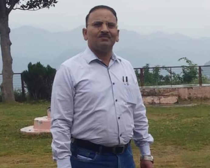  उत्तराखंड पत्रकार महासंघ के प्रदेश अध्यक्ष श्री निशीथ सकलानी ने समस्त पत्रकारों और मीडियाकर्मियों को दीपावली सौहार्द पूर्ण मनाने की अपील करते हुए शुभकामनाएं दी।