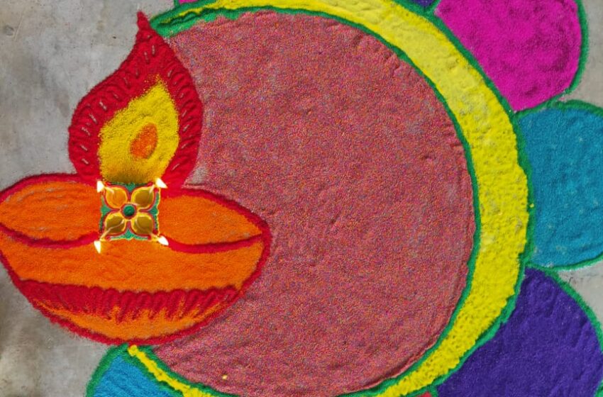  न्यू एरा चिल्ड्रन एकेडमी में दीपावली पर्व पर आयोजित हुई रंगोली प्रतियोगिता