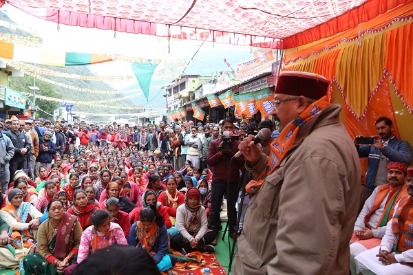  केंद्र की मोदी सरकार राज्य के विकास का पावर हाउसः सतपाल महाराज