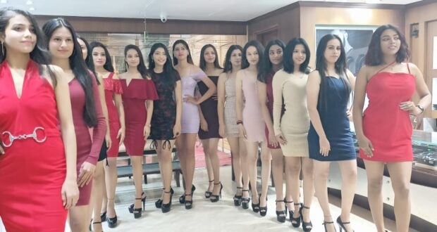  मिस उत्तराखंड के पहले सब-टाईटल का आयोजन