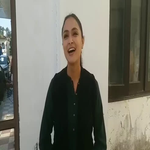  लैंसडाउन से चुनाव लड़ने के हरक सिंह रावत की बहू अनुकृति ने दिए संकेत