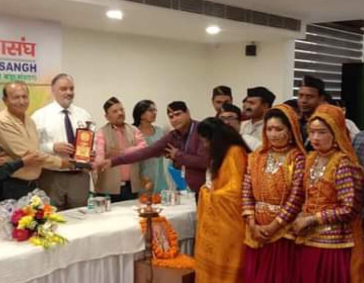  होली का पर्व सीधे मानवीय दृष्टिकोण को दर्शाता है – डॉ.एस. फारुख