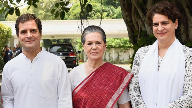  उत्तराखंड कांग्रेस में एक लाइन का प्रस्ताव पास कर नेता प्रतिपक्ष के चयन का अधिकार हाईकमान को सौंप दिया