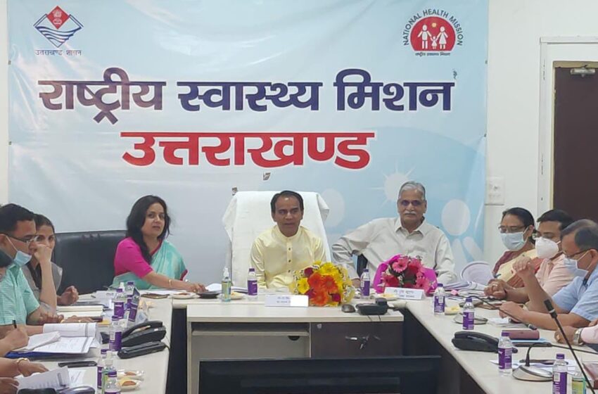  चार धाम यात्रा रूट के अस्पतालों में बढ़ेगी सुविधाएंः डा. धन सिंह रावत