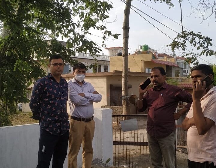  पार्षद चुन्नीलाल ने किया ट्यूबवेल का निरीक्षण।