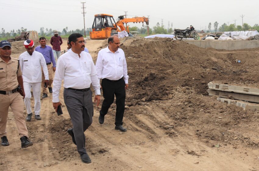  काशीपुर में निर्माणाधीन फ्लाईओवर का निरीक्षण किया