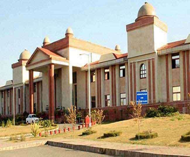  दून विश्वविद्यालय में जुट रहा है वैज्ञानिकों का मेला