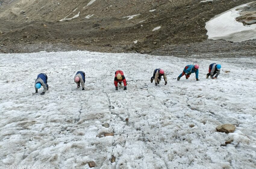  हाई एल्टीट्यूड पर्वत शिखरों को पार कर सफलता पूर्वक केदारनाथ पहुंचा दल