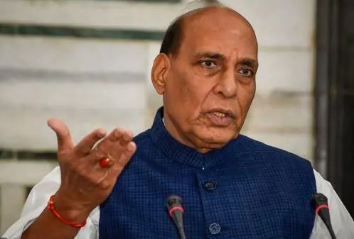  रक्षा मंत्री राजनाथ सिंह ने मसूरी के लाल बहादुर शास्त्री राष्ट्रीय प्रशासन अकादमी में ज्वॉइंट सिविल मिलिट्री ट्रेनिंग प्रोग्राम का शुभारंभ किया