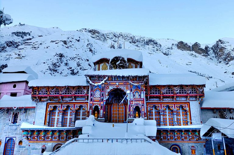  भारतीय पुरातत्व सर्वेक्षण के माध्यम से होगा बद्रीनाथ मंदिर का समुचित रखरखाव: सचिव पर्यटन
