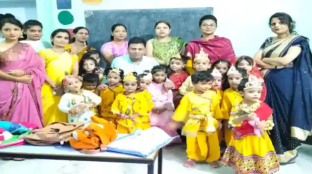  ग्रीन फील्ड पब्लिक स्कूल में मनाया गया श्रीकृष्ण जन्माष्टमी उत्सव