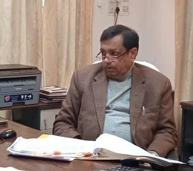  आयुक्त गढवाल मण्डल श्री सुशील कुमार ने गढवाल मण्डल क्षेत्रान्तर्गत जनपद देहरादून, टिहरी, एवं पौड़ी गढवाल में शुक्रवार रात्रि हुई अतवृष्टि में हुए नुकसान के सम्बन्ध में नुकसान का आकलन करने के निर्देश दिए