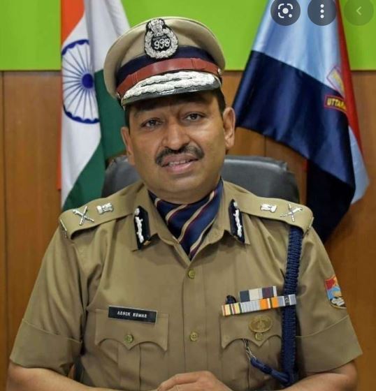  नशा तस्करी नहीं रोक पाने वाले थानाध्यक्षों को सस्पेंड किए जाने की डीजीपी ने दी हिदायत