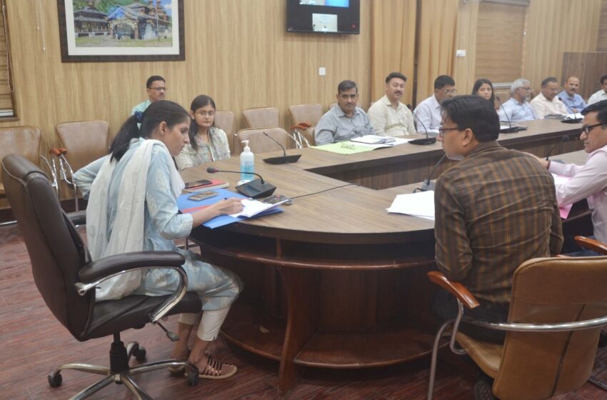  जिलाधिकारी श्रीमती सोनिका की अध्यक्षता में एनएचएआई/एनएच से संबंधित भूमि अर्जन प्रकरणों के संबंध में समीक्षा बैठक आयोजित की गई।