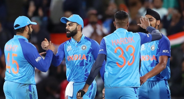  भारत से हार के बाद तिलमिलाए बांग्लादेशी, विकेटकीपर नूरुल ने विराट कोहली पर लगाया ‘फेक फील्डिंग’ का आरोप