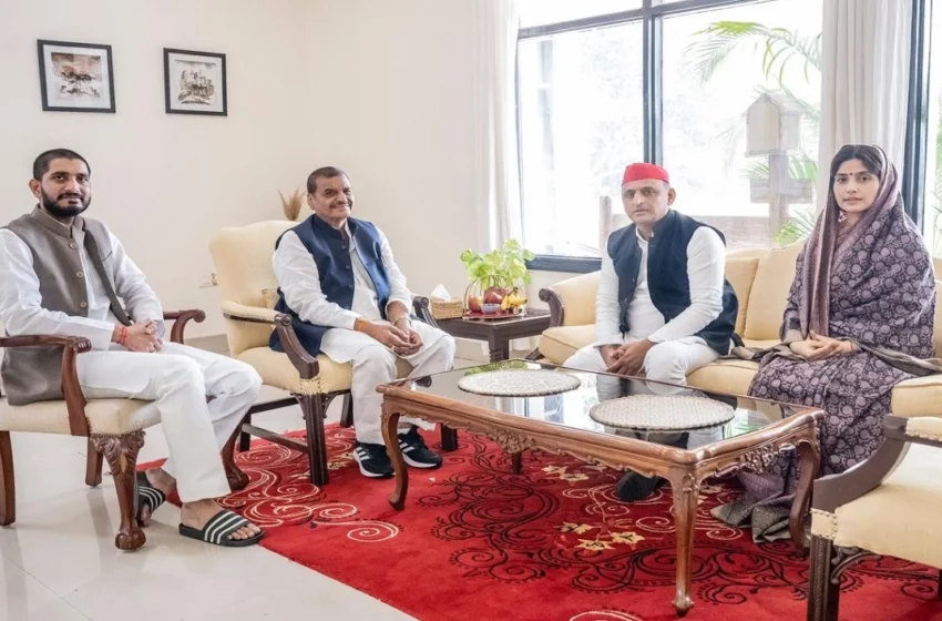  मैनपुरी उपचुनाव से पहले चाचा शिवपाल से मिले अखिलेश, इससे पहले बनाया था पार्टी का स्टार प्रचारक