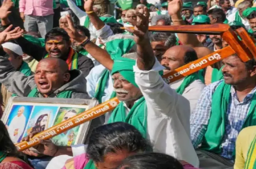  दिल्ली में एक बार फिर देश के कई हिस्सों से किसानों का जमावड़ा