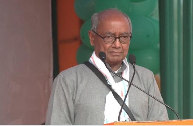  कांग्रेस नेता दिग्विजय सिंह ने सर्जिकल स्ट्राइक पर खड़े किए सवाल