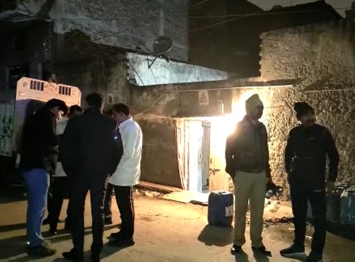  बड़ी आतंकी साजिश नाकाम! भलस्वा डेयरी में रेड के बाद हैंड ग्रेनेड बरामद