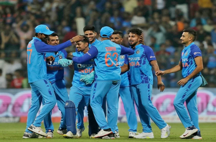  भारत और श्रीलंका के बीच पहले टी20 मुकाबले में भारतीय टीम ने जीत के साथ साल की शुरुआत की