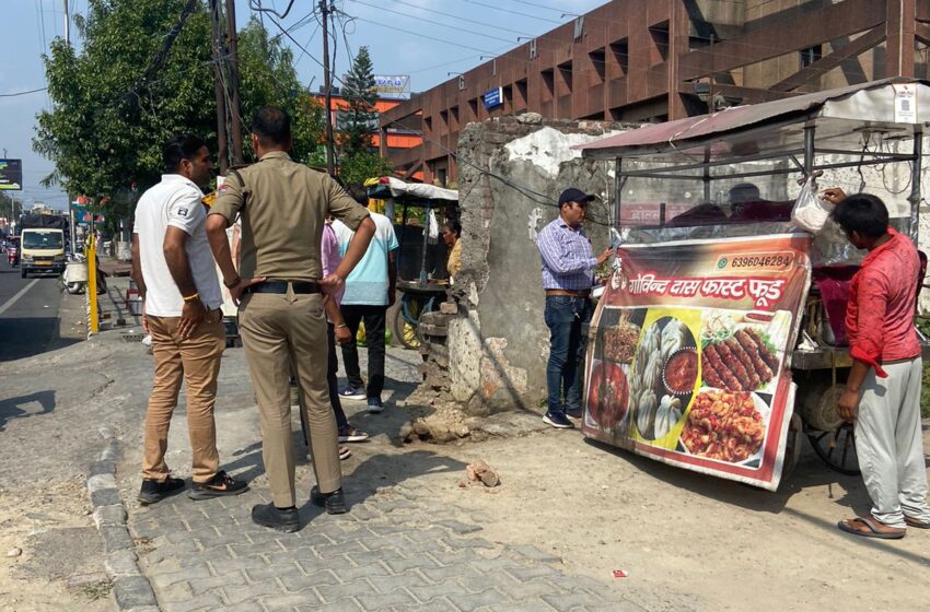  प्रिसं चैक से वाया रेसकार्स- रिस्पना पुल, दर्शनीगेट से कमला पैलेस वाया लालपुल आदि स्थानों पर अतिक्रमण हटाने की कार्यवाही की