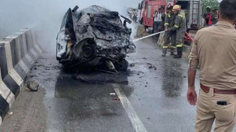  देहरादून-अंबाला हाईवे पर हुए भीषण हादसे में कार सवार उत्तराखंड के दो दंपति ज़िंदा जले, वीडियो देखें