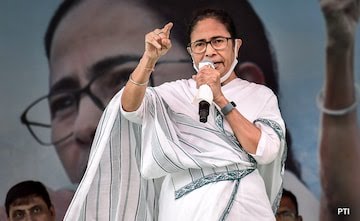  बीजेपी का कहना, 5 महीने में गिर जाएगी बंगाल सरकार तृणमूल का जवाब