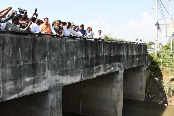  मुख्यमंत्री धामी ने बाजपुर के लेबड़ा नदी का किया निरीक्षण