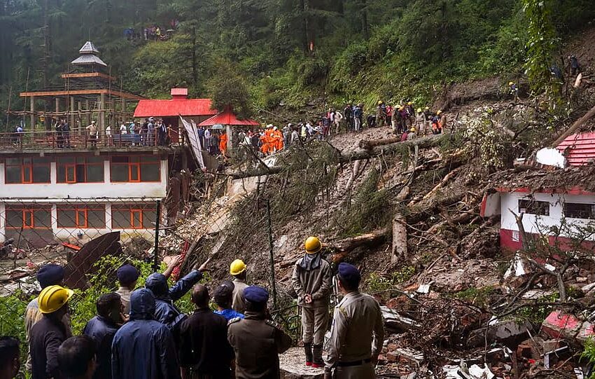  हिमाचल में बारिश और भूस्खलन से भारी तबाही, मृतकों की संख्या 74 हुई