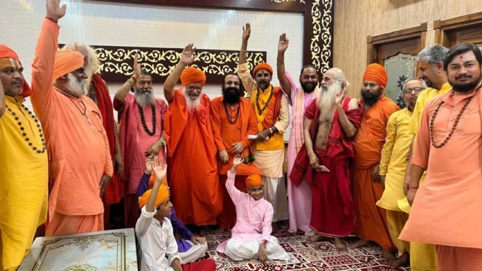  सनातन धर्म पर अनर्गल टिप्पणियों पर भड़का अखाड़ा परिषद, आंदोलन की दी चेतावनी