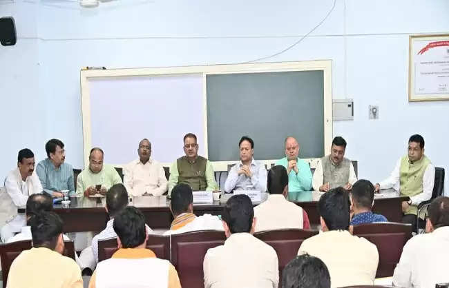  श्री अन्न महोत्सव में अधिक से अधिक किसानों की भागीदारी सुनिश्चित हो : मंत्री गणेश जोशी