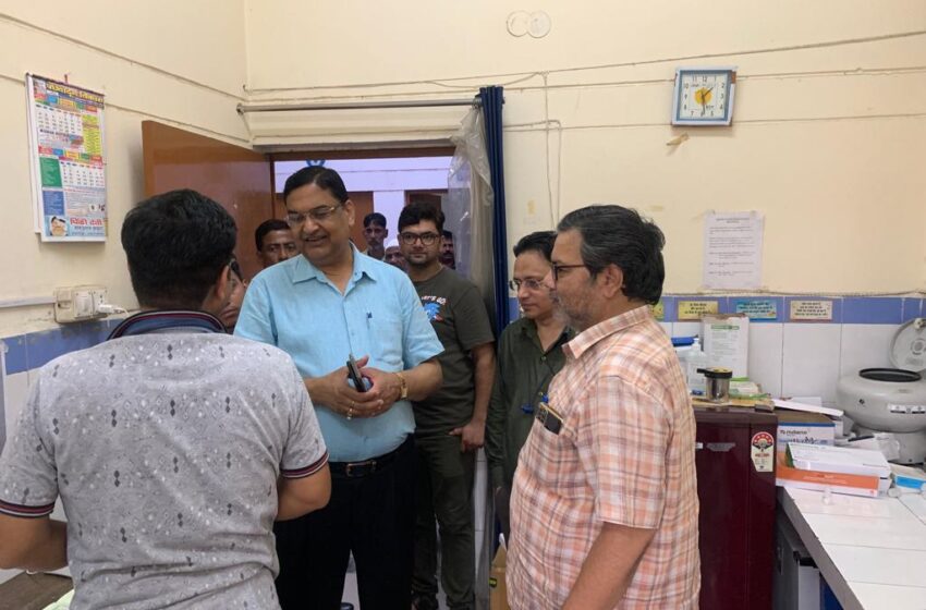  जनपद में डेंगू पर प्रभावी नियंत्रण एवं रोकथाम हेतु जिलाधिकारी श्रीमती सोनिका द्वारा संबंधित विभागों के अधिकारियों को आवश्यक दिशा निर्देश दिए