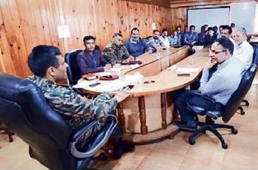  उत्तराखंड के पर्यटन स्थल चकराता में पार्किंग का होगा विस्तारीकरण, कैंट बोर्ड की मासिक बैठक में सनसेट-सनराइज प्वाइंट के सुंदरीकरण का प्रस्ताव पास किया