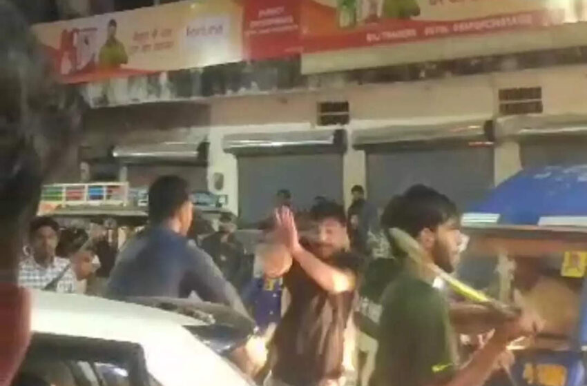  ऋषिकेश में पर्यटकों ने हवाई फायर झोंका, युवक को हाकी-डंडों से पीटा