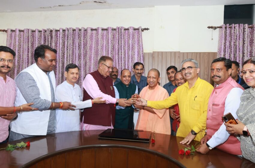  उत्तर प्रदेश के मुख्यमंत्री योगी आदित्यनाथ जी ने देहरादून कार्यकर्ताओं का धन्यवाद ज्ञपित किया