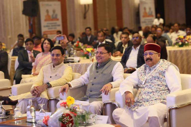  सीएम पुष्कर धामी ने चेन्नई में किया रोड शो, साइन किए 10150 करोड़ के एमओयू