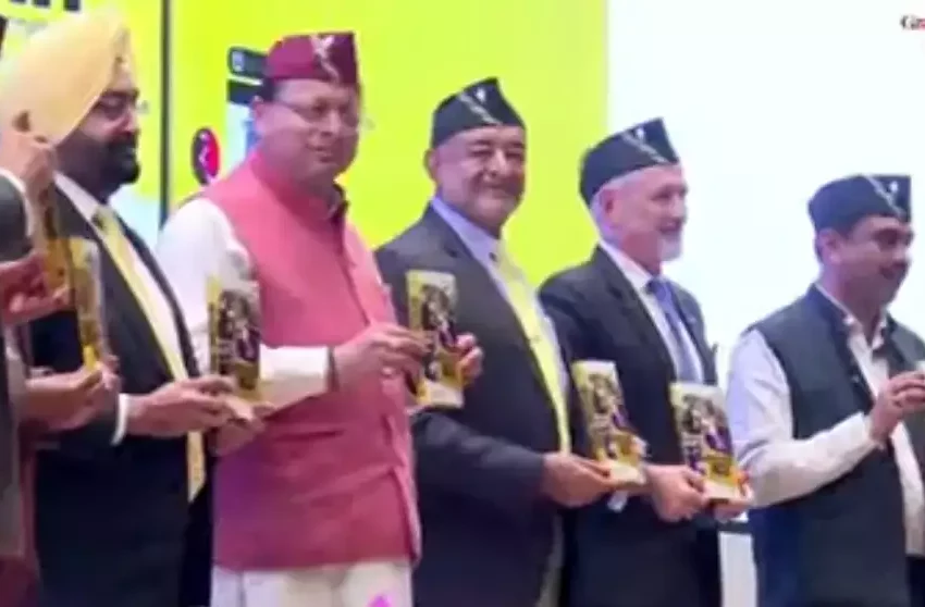  मुख्यमंत्री धामी ने प्रधानमंत्री के अनुभवों से जुड़ी रेजिलिएंट इंडिया पुस्तक का किया विमोचन