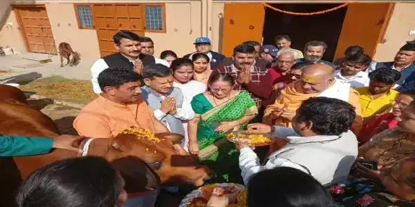  भाजपा किसान मोर्चा ने की गोवर्धन पूजा