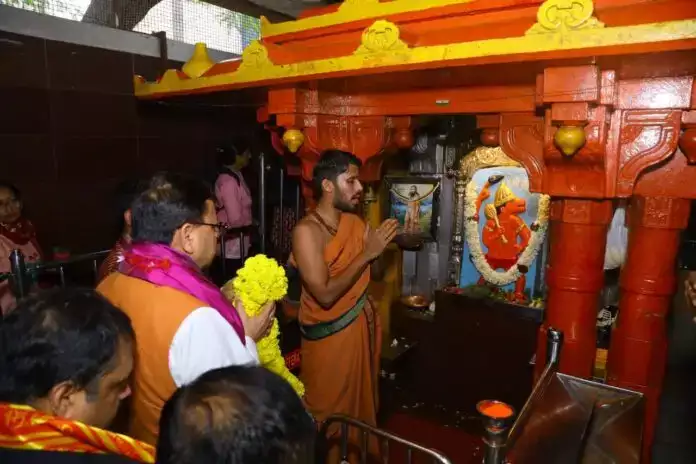  मुख्यमंत्री ने श्री सिद्धिविनायक मन्दिर में की प्रदेश की उन्नति की कामना