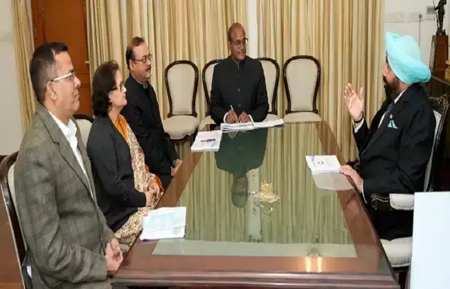  सहकारिता आंदोलन को जन-जन तक पहुंचाना हमारी प्राथमिकता होनी चाहिए: राज्यपाल