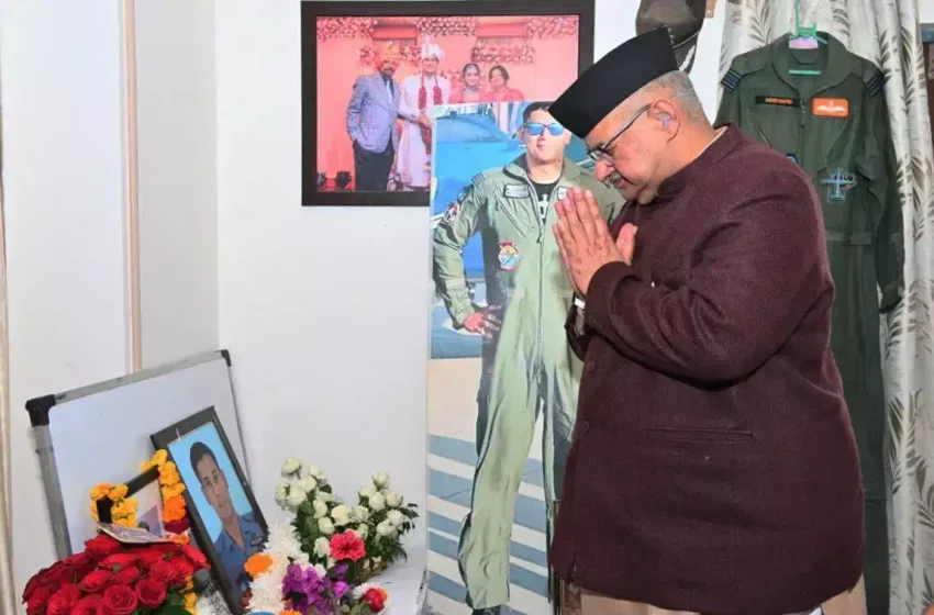  सैनिक मंत्री ने बलिदानी अभिमन्यु राय को दी पुष्पांजलि