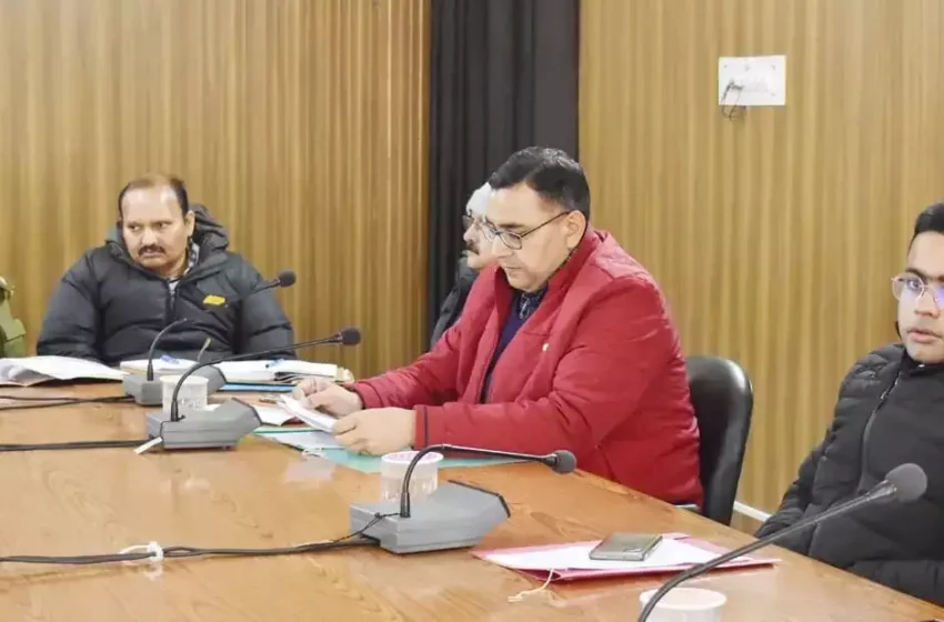  आगामी चारधाम यात्रा को सरल, सुगम और सुरक्षित बनाने के लिए समर्पित सिस्टम करें तैयारः डीएम